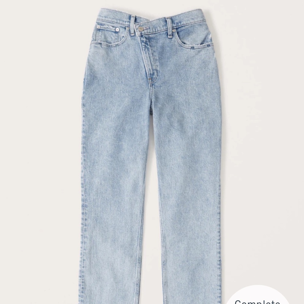Abercrombie & Fitch Curve Love Ultra High Rise 90s Straight Jean